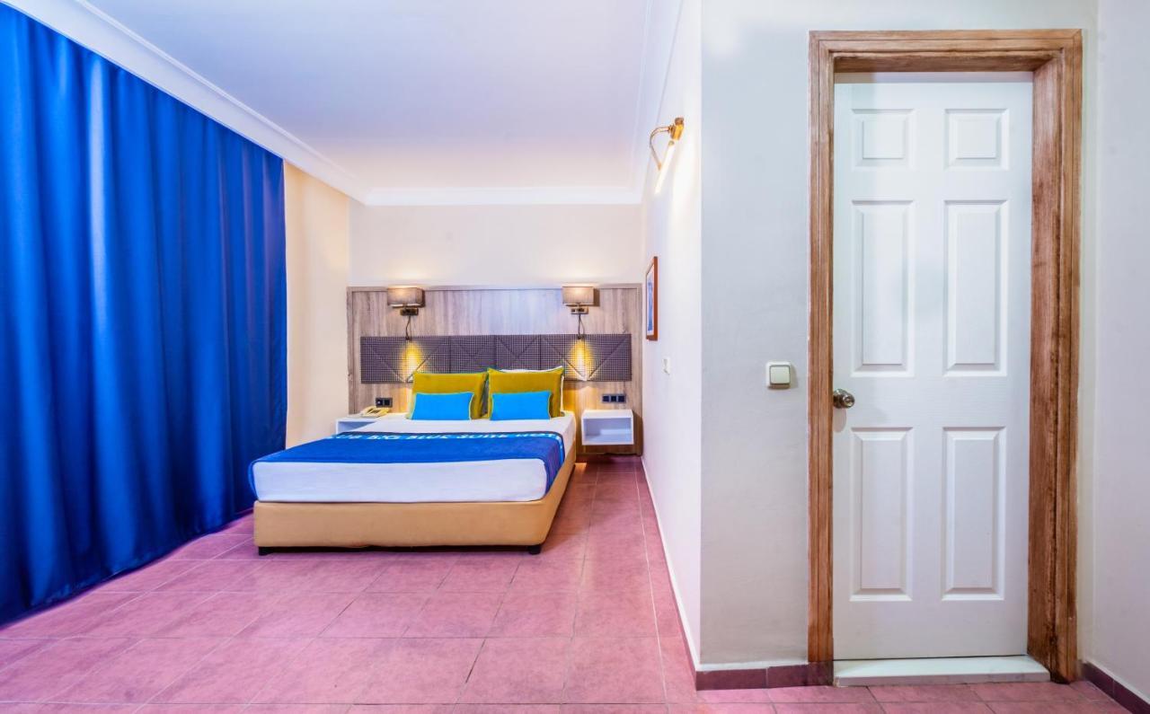 Club Big Blue Suit Hotel Alanya Exterior photo